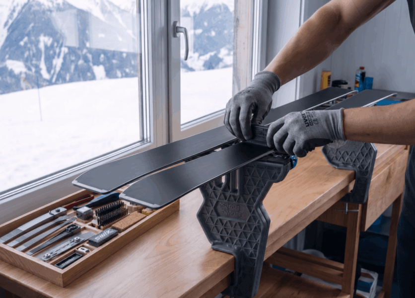 SKI SERVICE
